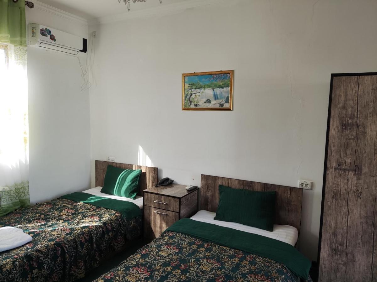 Green House Hotel Bukhara Esterno foto