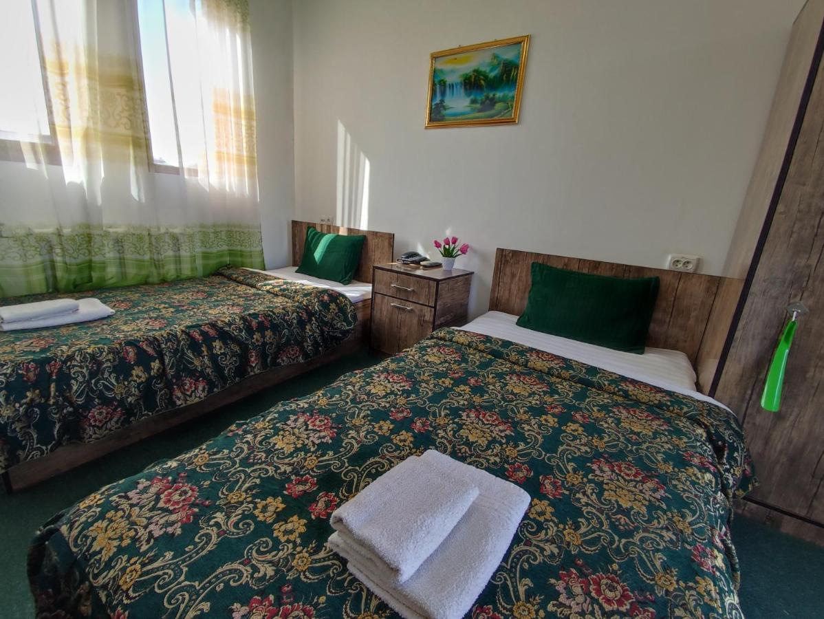 Green House Hotel Bukhara Esterno foto