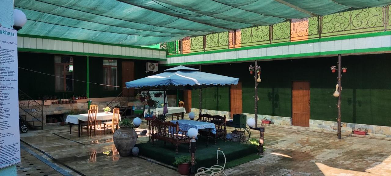 Green House Hotel Bukhara Esterno foto